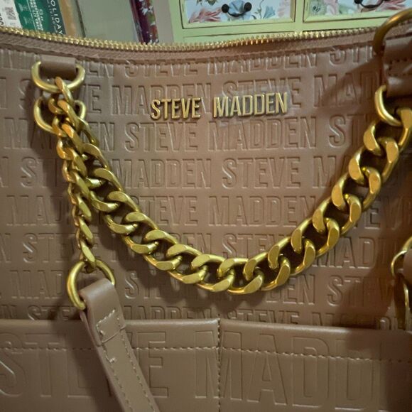 Steve Madden Women’s Vegan Large Travel Tote Bag/Purse - Picture 13 of 14